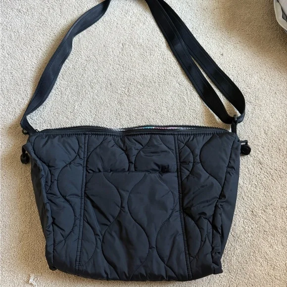 Vera Bradley Black Quilted Crossbody Bag - Picture 1 of 3